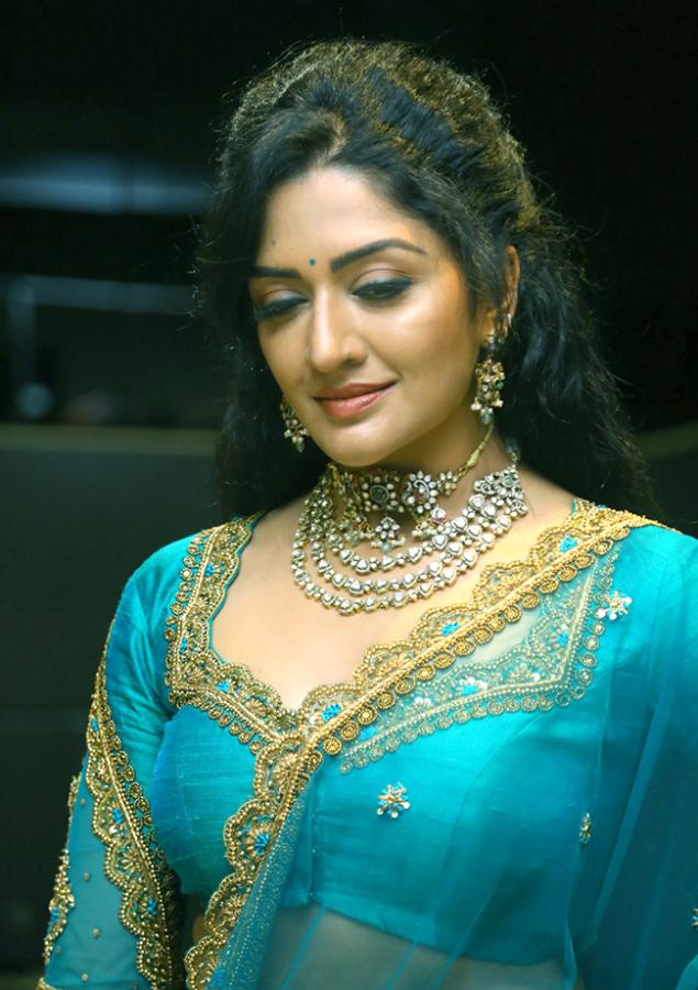 Actress Vimala Raman New Pics at Rudrangi Movie - Sakshi38