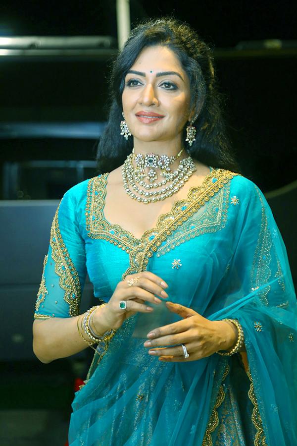 Actress Vimala Raman New Pics at Rudrangi Movie - Sakshi41