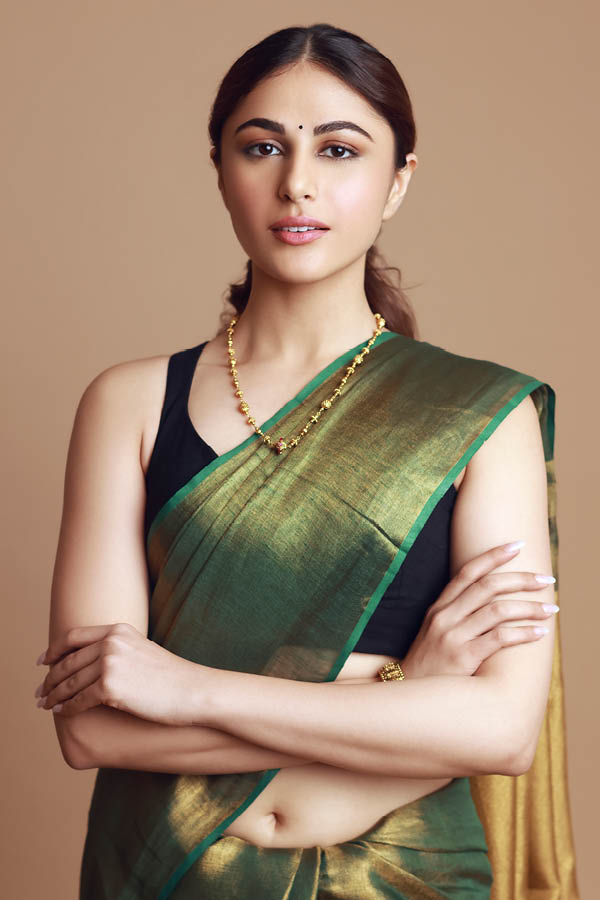 Heer Achhra Latest Pics Goes Viral - Sakshi11