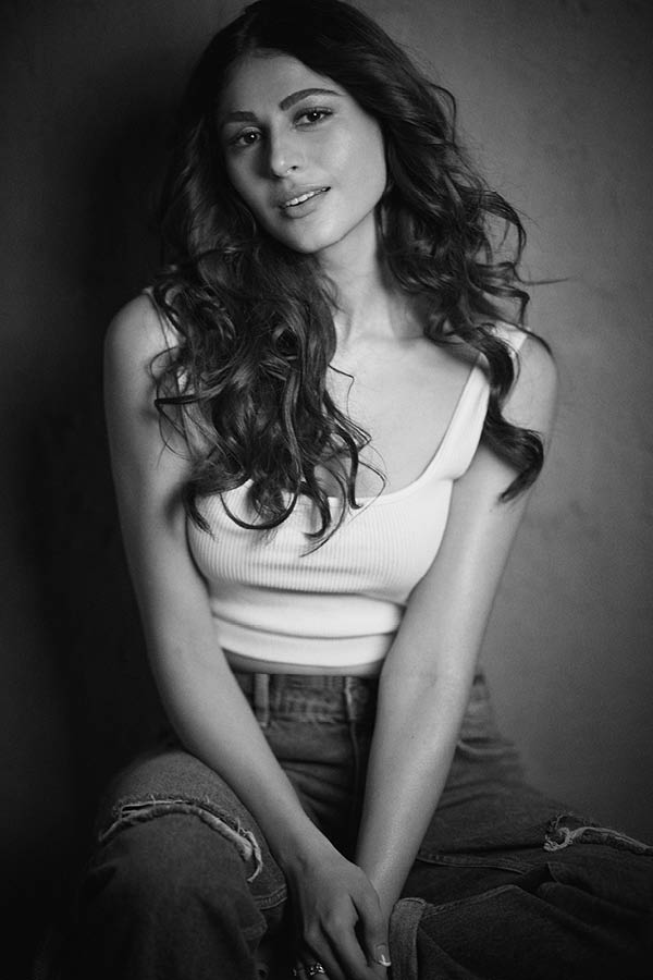 Heer Achhra Latest Pics Goes Viral - Sakshi23