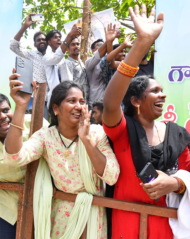 Huge Crowd At CM YS Jagans Amalapuram Public Meeting - Sakshi21