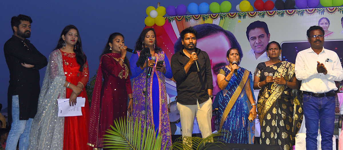 Drone Show In Mahaboobnagar Photos - Sakshi13