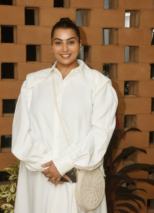 Sage Farm Cafe Hosted A Sundowner - White Night At Sage Farm Cafe By Akshara Ananda - Sakshi15