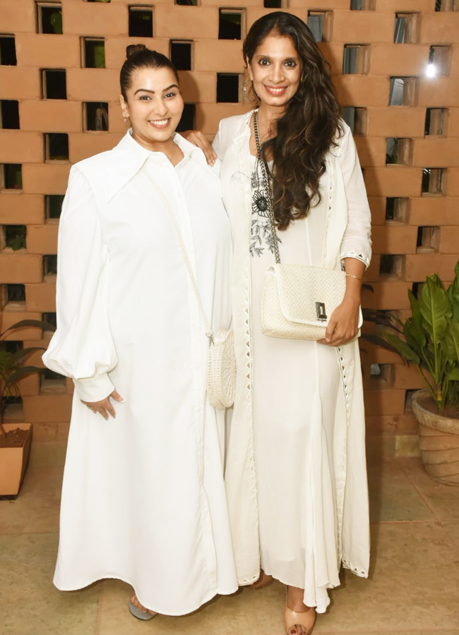Sage Farm Cafe Hosted A Sundowner - White Night At Sage Farm Cafe By Akshara Ananda - Sakshi29
