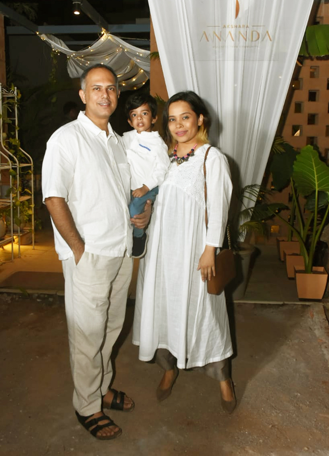 Sage Farm Cafe Hosted A Sundowner - White Night At Sage Farm Cafe By Akshara Ananda - Sakshi30