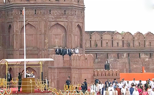Red Fort on the occasion of the 77th Independence Day in New Delhi - Sakshi21