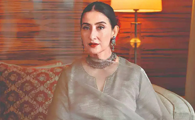 Happy Birthday Manisha Koirala Special Photos - Sakshi13