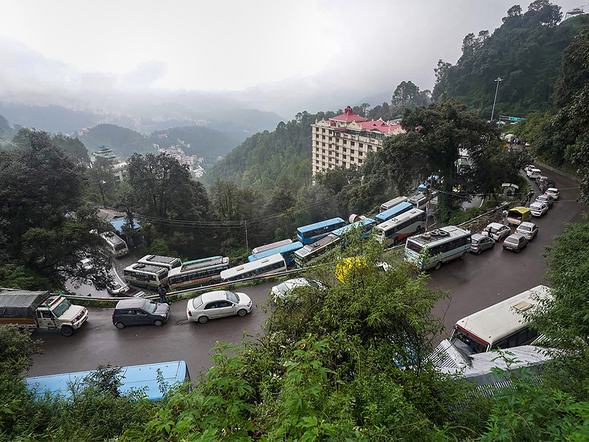heavy rains in himachal pradesh - Sakshi9
