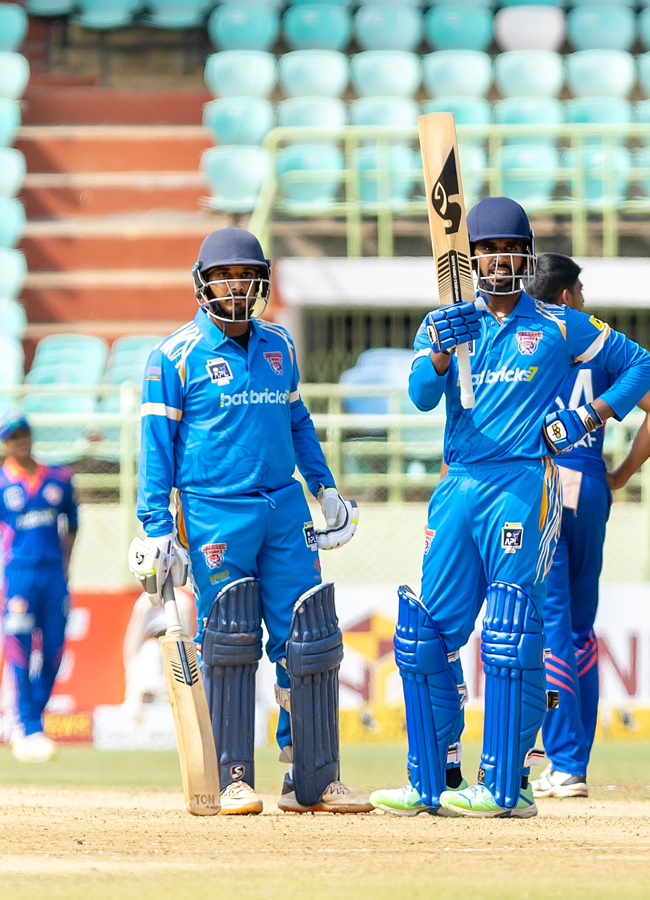 Bejawada Tigers Jayabheri Vs Uttarandhra Lions APL 2023 - Sakshi9