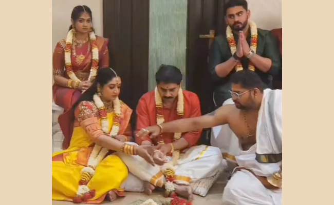 Actor vijaykumar Daughter new Housewarming Function Photos - Sakshi6