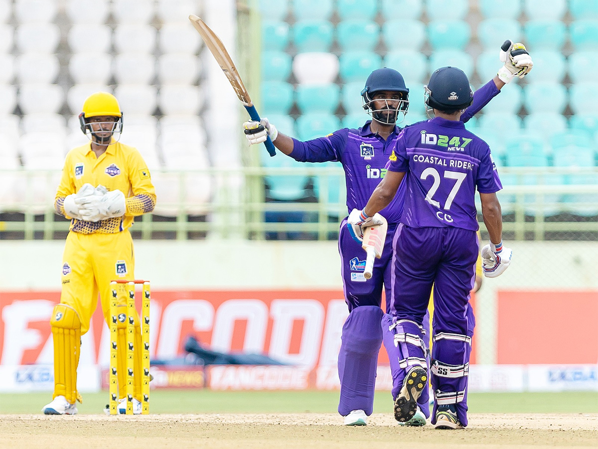 Andhra Premier League IN Vishkapatnam - Sakshi1