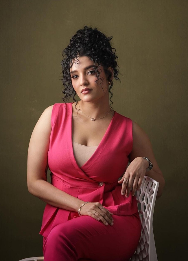 ritika singh latest photos - Sakshi18