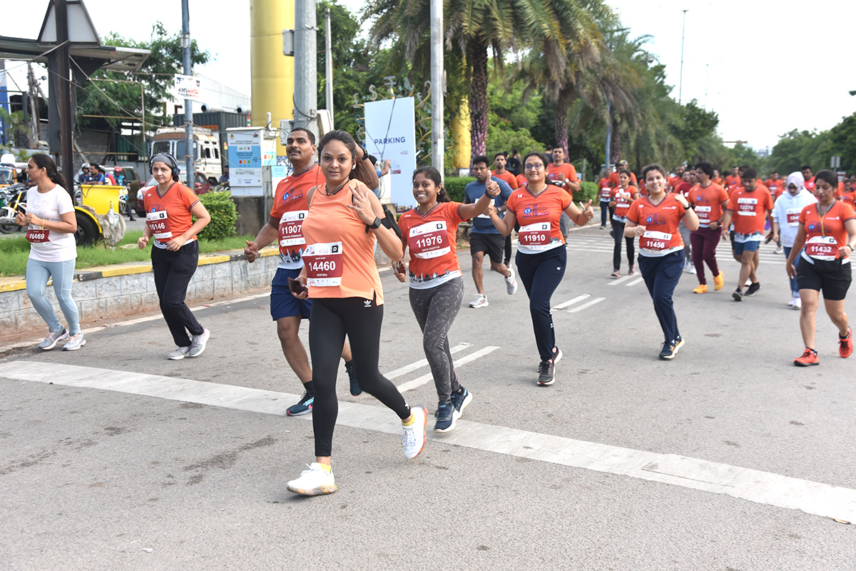 The half marathon ended at Gachibowli Stadium - Sakshi15