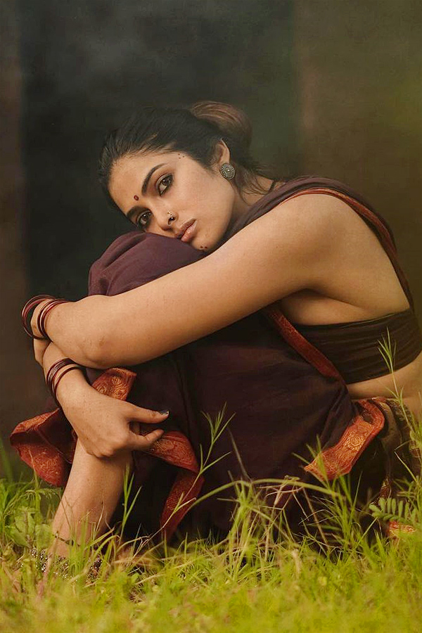 Divi Vadthya HD Latest Photos - Sakshi3