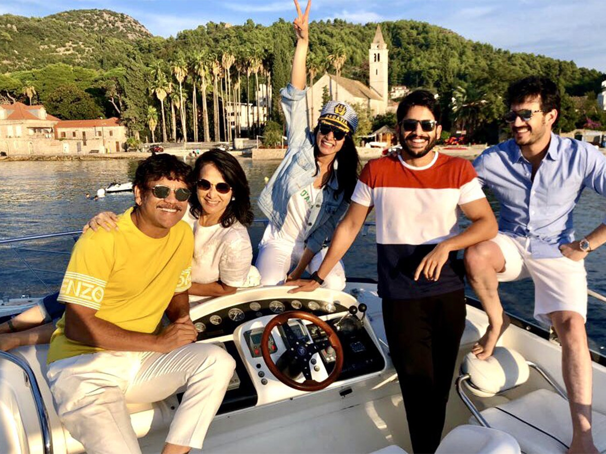 Tollywood Hero Nagarjuna Rare and Unseen Photos - Sakshi34