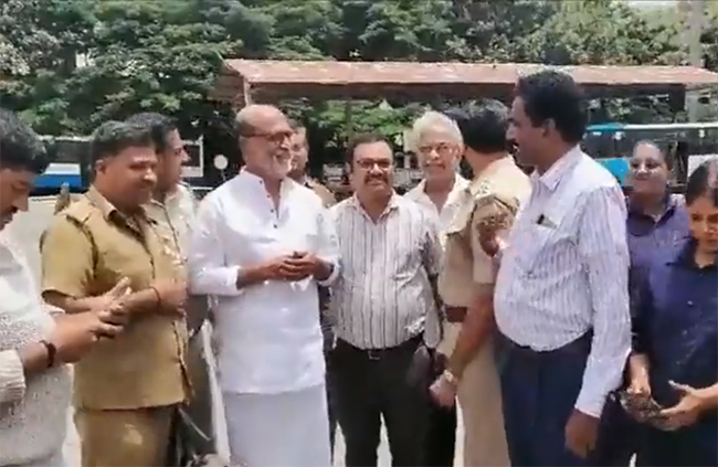 Rajinikanth pays surprise visit to bus depot  - Sakshi9