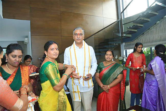 Rakhi Festival Celebrations In Telugu States Photos Of Celebrities - Sakshi13