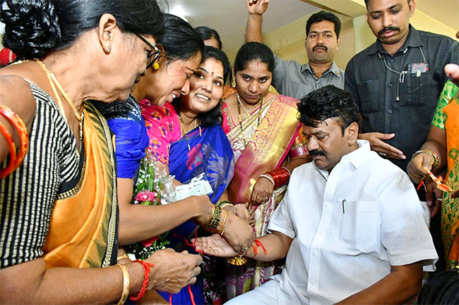 Rakhi Festival Celebrations In Telugu States Photos Of Celebrities - Sakshi15