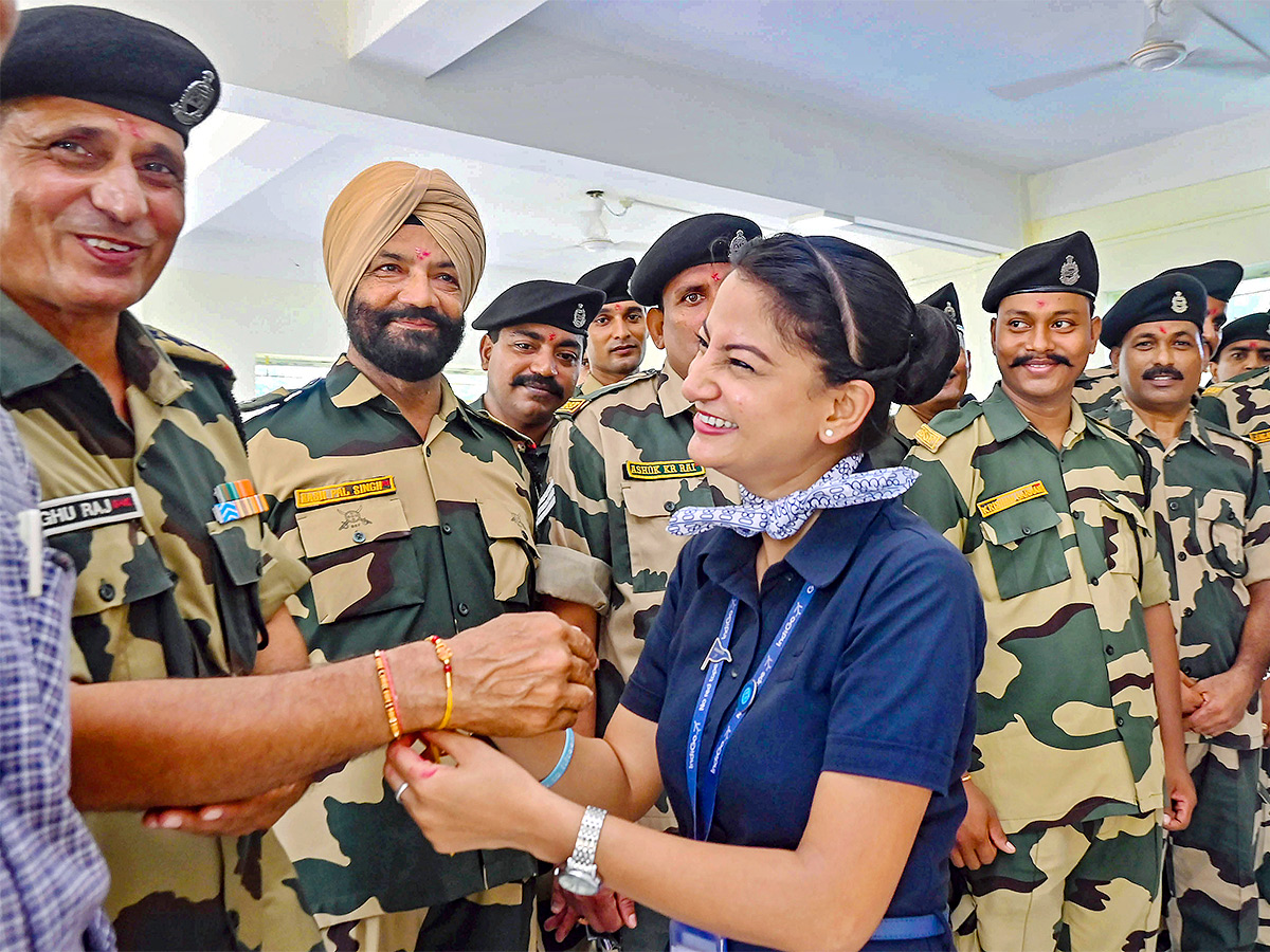 raksha bandhan celebration at india - Sakshi10