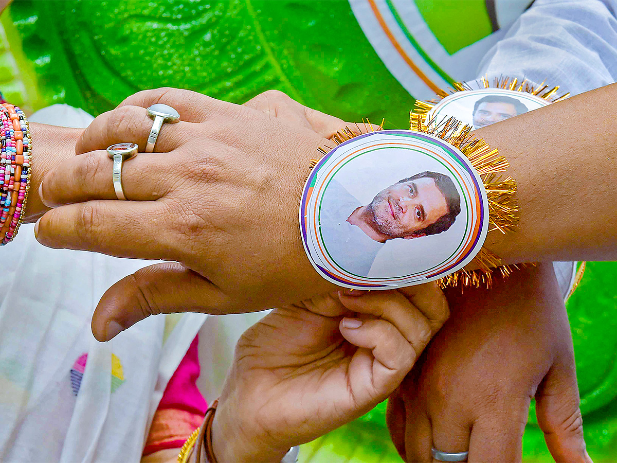 raksha bandhan celebration at india - Sakshi5