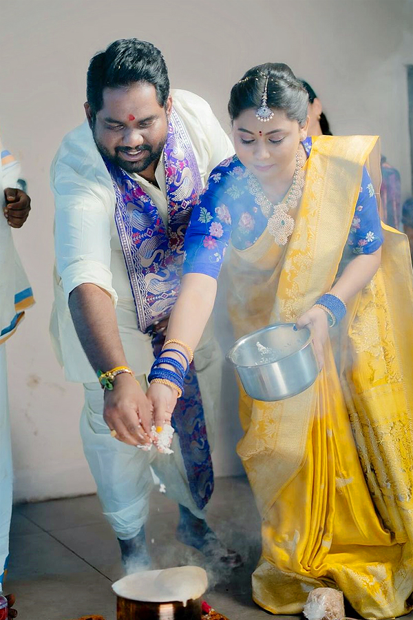 Viva Harsha new House warming Function Photos - Sakshi7