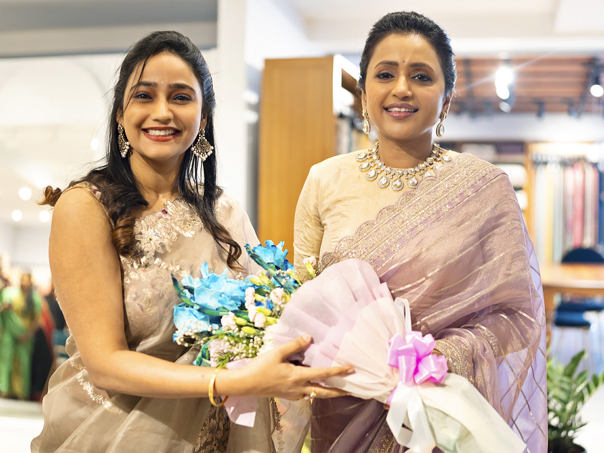 Anchor Suma Kanakala Festive Collection Photos - Sakshi4