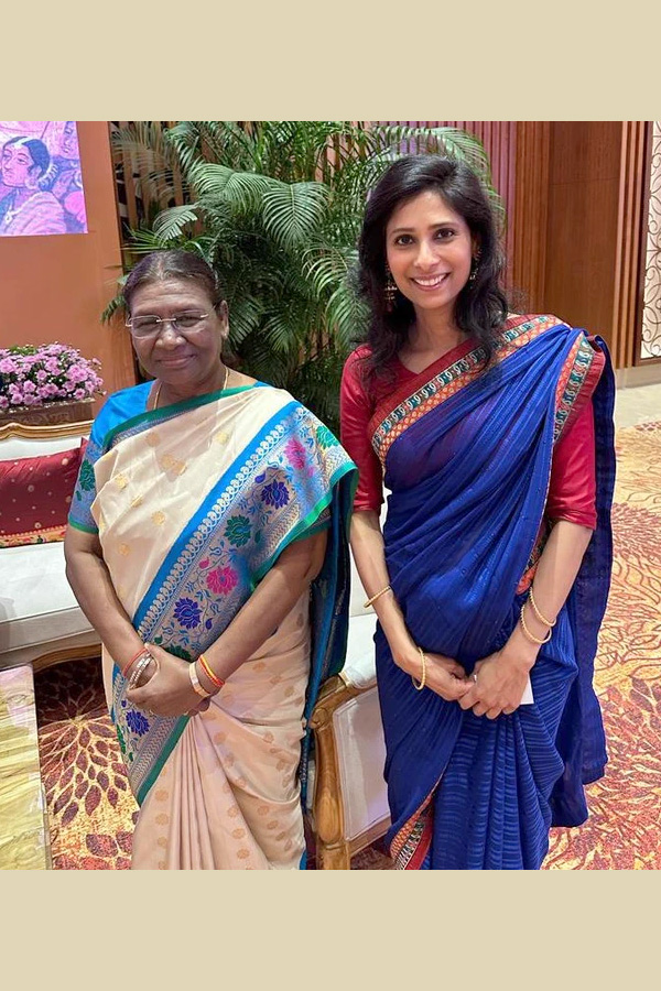 Guests In Indian Attire At President G20 Dinner Photos - Sakshi12