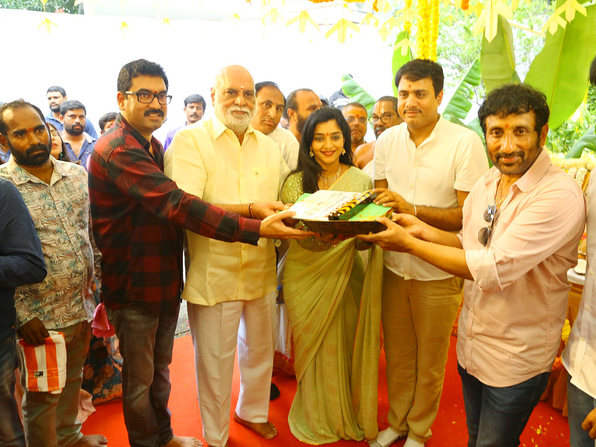 Hero Gopichand New Movie Opening Ceremony PHotos - Sakshi4