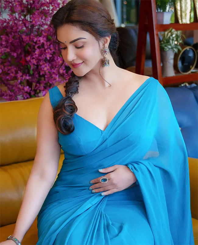 actress honey rose new photos  - Sakshi18