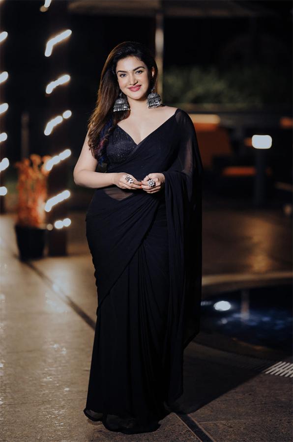actress honey rose new photos  - Sakshi5