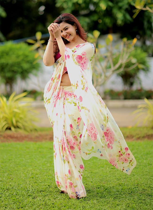 actress honey rose new photos  - Sakshi8