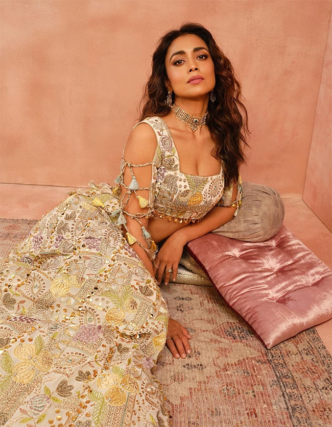 Happy Birthday Shriya Saran Latest images - Sakshi18