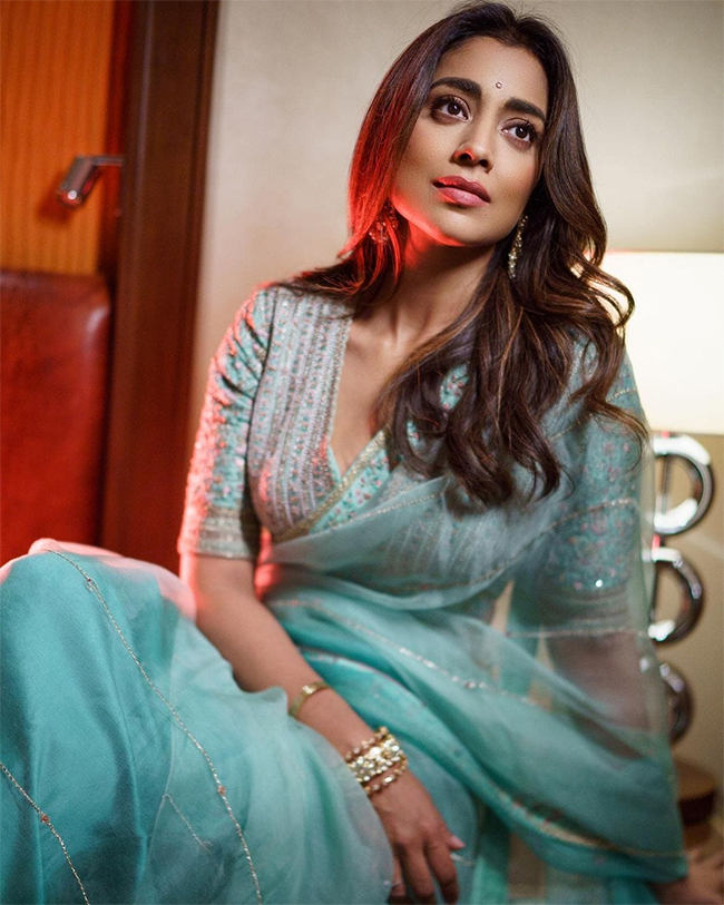 Happy Birthday Shriya Saran Latest images - Sakshi22