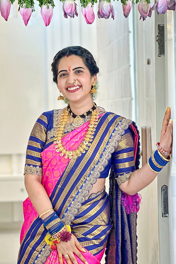 TV actress Sravathi Performs Varalakshmi Vratham Pooja PHotos - Sakshi3