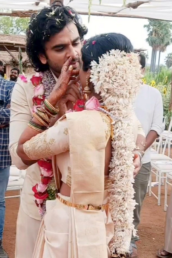 Keerthi Pandian And Ashok Selvans Wedding PHotos - Sakshi7