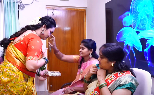 Devatha Serial Actress Vaishnavi son AnnaPrasana Photos - Sakshi14