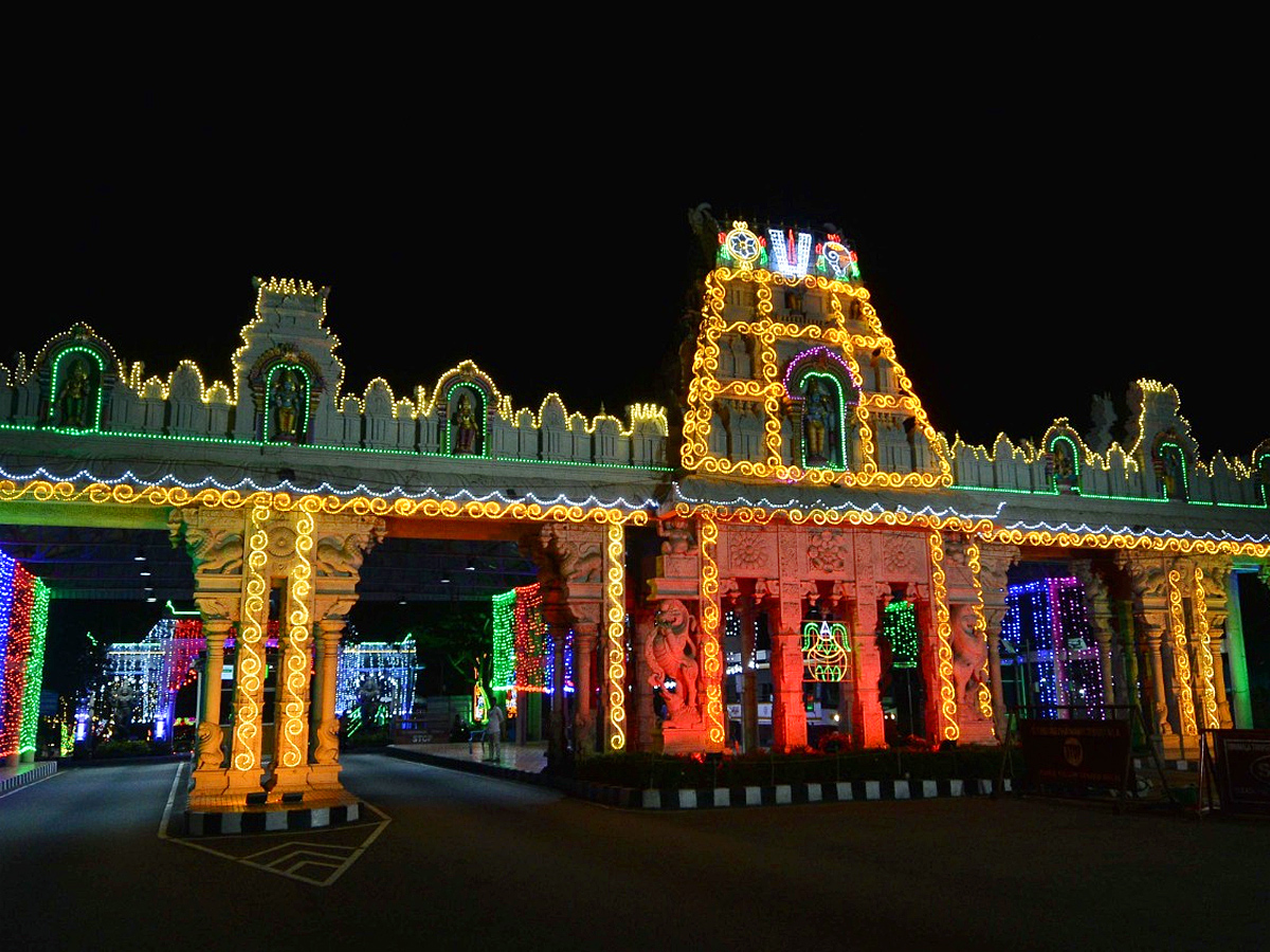 Tirumala Temple Lighting For Brahmotsavam By TTD PHotos - Sakshi8