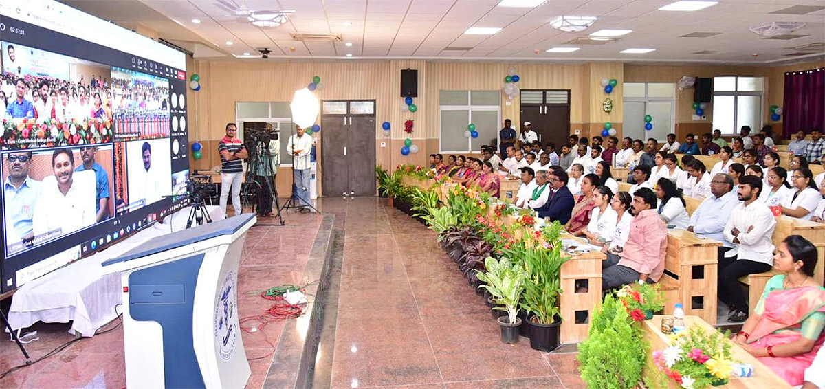 Machilipatnam Medical College Photos - Sakshi7