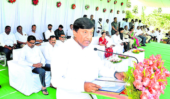 మాట్లాడుతున్న బోయినపల్లి వినోద్కుమార్4