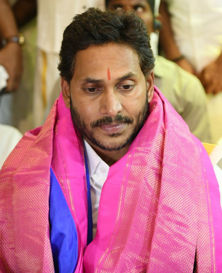 AP CM YS Jagan At Tirumala Brahmotsavam - Sakshi25