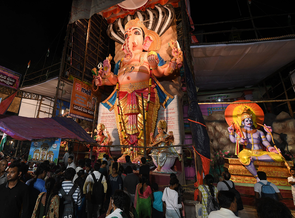 Khairatabad Ganesh 2023 - Sakshi8
