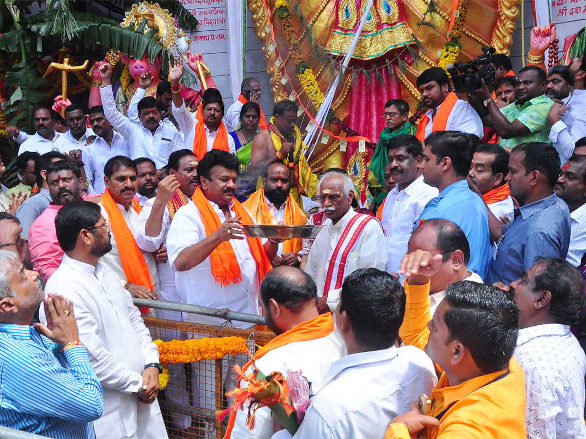 Khairatabad Maha Ganapathi 2023 Photos - Sakshi3