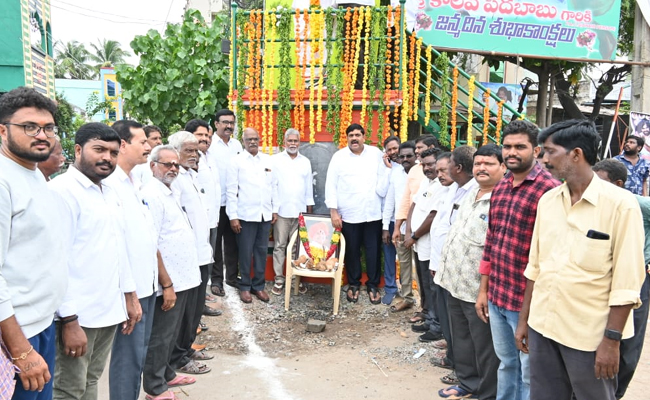YSR Vardhanthi In Andhra pradesh PHotos - Sakshi18