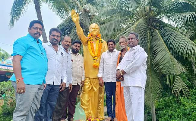 YSR Vardhanthi In Andhra pradesh PHotos - Sakshi4