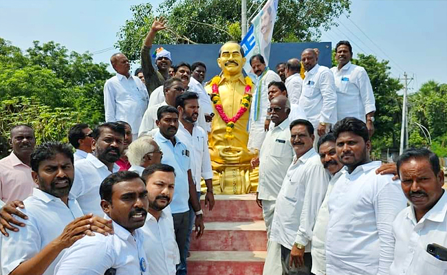 YSR Vardhanthi In Andhra pradesh PHotos - Sakshi8