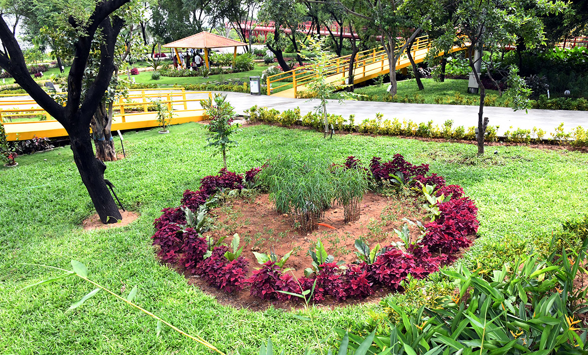 Lakeview Park in Hussain Sagar Hyderabad - Sakshi9