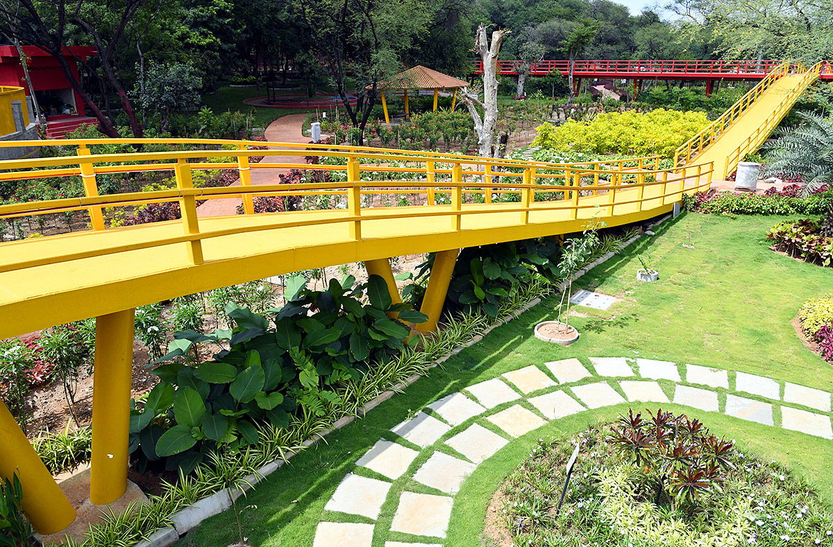 Lakeview Park in Hussain Sagar Hyderabad - Sakshi5