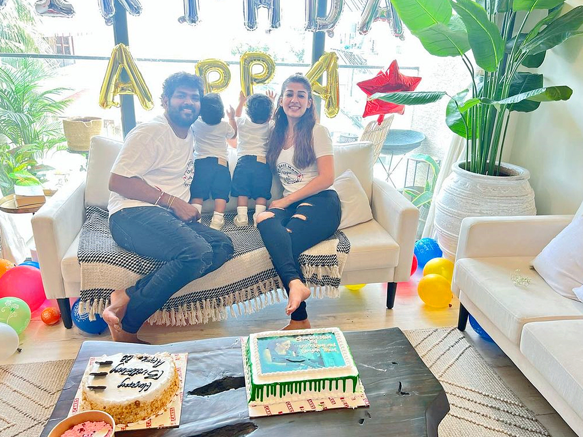 Nayanthara hosts husband Vigneshs birthday bash PHotos - Sakshi5