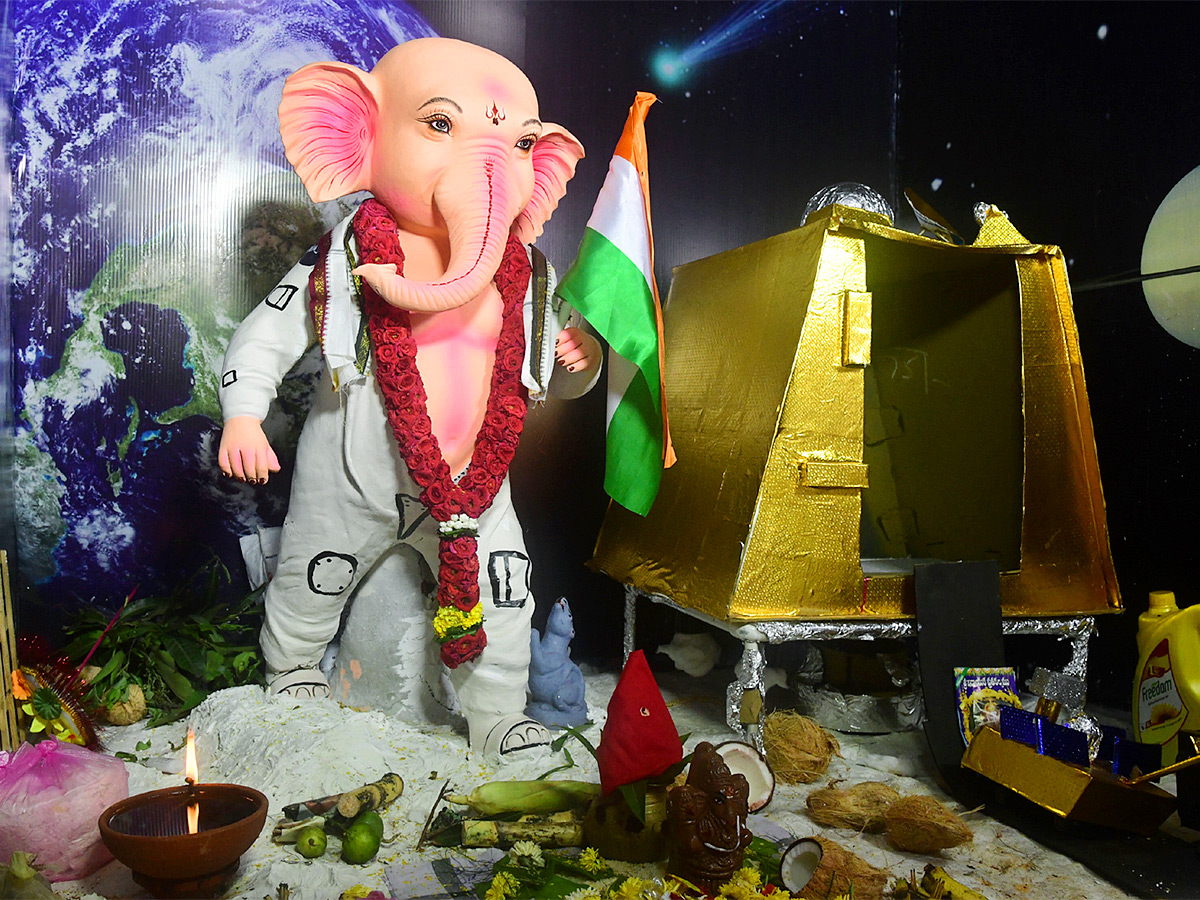 Variety Ganapathi Idols 2023 Photos - Sakshi20