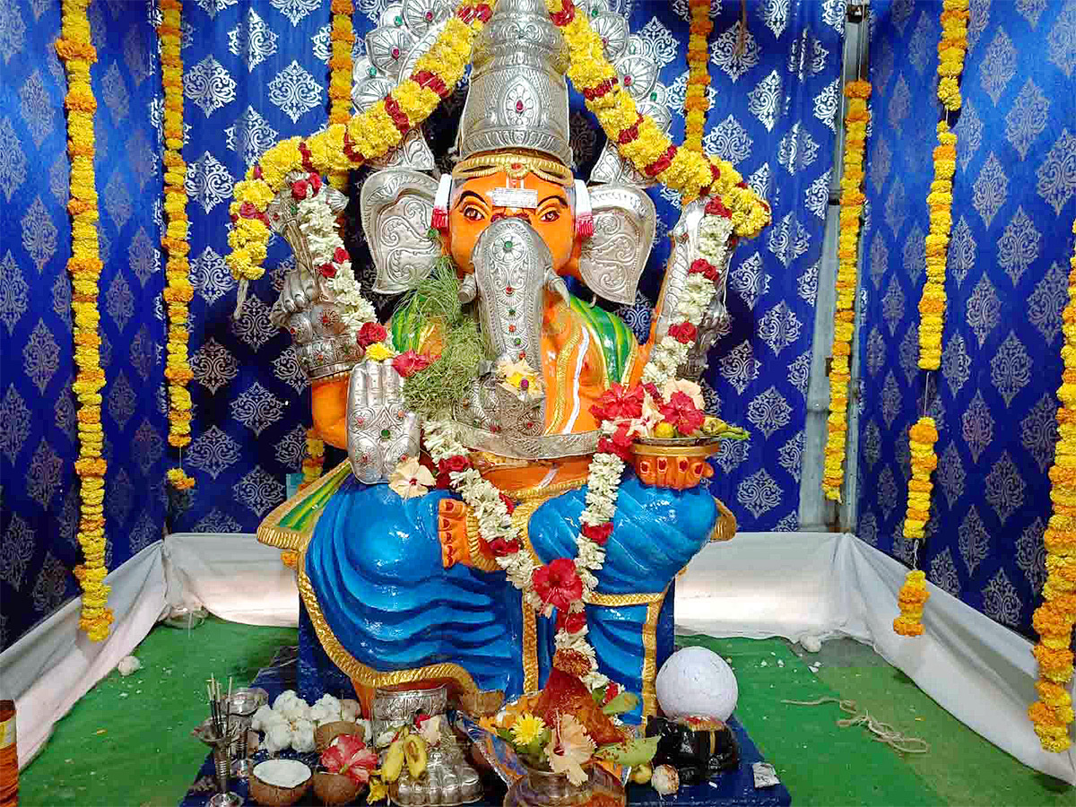 Variety Ganapathi Idols 2023 Photos - Sakshi24